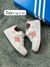 Imagen de adidas bad bunny con abrojos