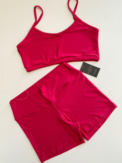 Conjunto Top e Short Meia Coxa