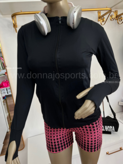 Jaqueta Esportiva com Proteção nas mãos - Loja Donna Jô Sports & Stilus