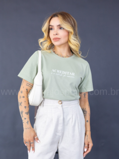 T-shirt Premium Acreditar - comprar online