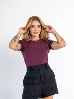 T-shirt Básica Premium - Loja Donna Jô Sports & Stilus