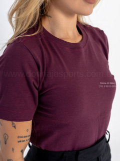 T-shirt Básica Premium na internet
