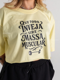 Cropped Max Oversized na internet
