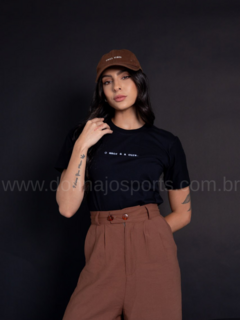T-shirt Premium O Amor Cura - comprar online