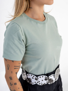 T-shirt Básica Premium - Loja Donna Jô Sports & Stilus