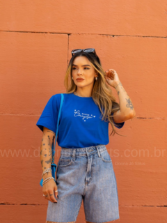 T-shirt Premium Corajosa na internet