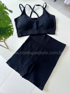 Conjunto Esportiva sem Costura na internet