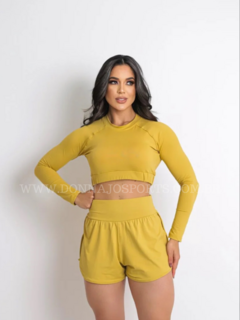 Conjunto Fashion Cropped e Short Duplo na internet