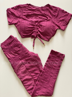 Conjunto Cropped e Legging Ondinha Fitness - Loja Donna Jô Sports & Stilus