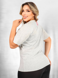 Blusão Oversized Esportiva na internet