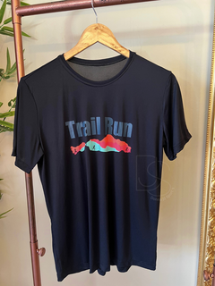 Camiseta de corrida Dryfit + UV50 - comprar online