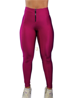 Leggings Modeladora Estilo Prada na internet