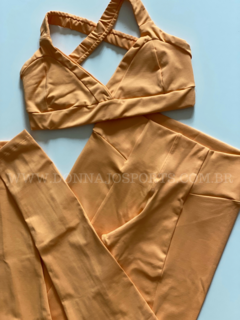 Conjunto Top e Legging Vibe Solar na internet