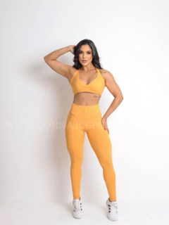 Conjunto Top e Legging Vibe Solar na internet