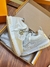 Louis Vuitton Skate Bege - comprar online