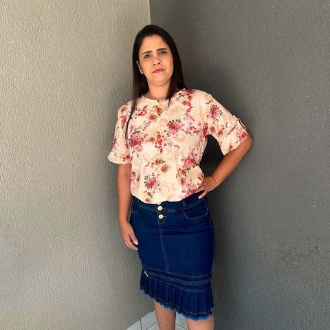 BLUSA COM ESTAMPA FLORAL