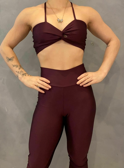 Conjunto Top Torcido Glow - vinho