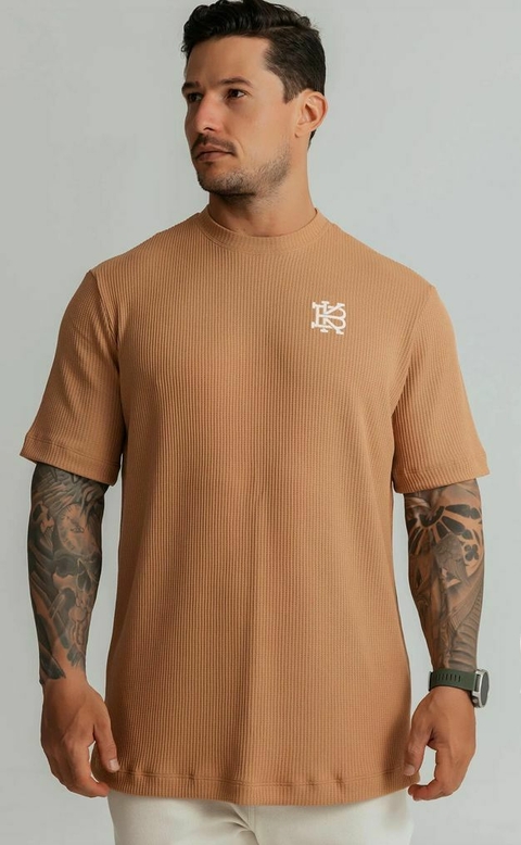 CAMISETA OVERSIZED MONOGRAM CARAMEL