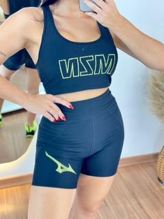 Conjunto fitness Mizuno