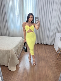 Vestido Midi - amarelo - Loja Morena Mix