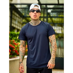 CAMISETA MASCULINA DRY FIT na internet