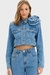 JAQUETA JEANS CROPPED FLOWER
