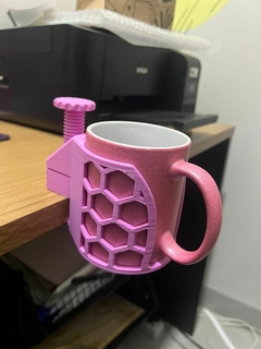 Suporte de Mesa para caneca e garrafa na internet