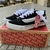 VANS KNU