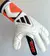 Luva de Goleiro Adidas Predador - comprar online