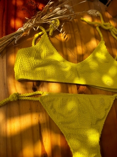 Corpiño Chloé (Amarillo) en internet