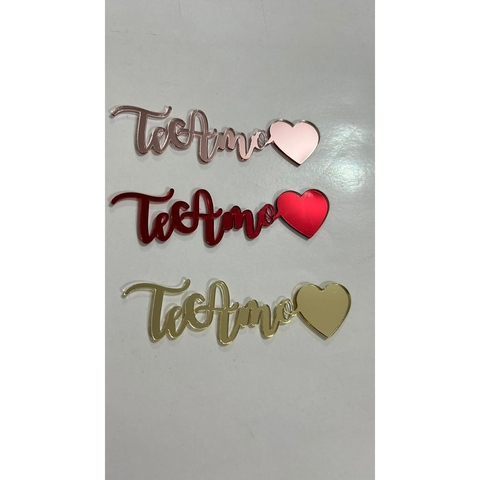 Kit 30 Apliques em Acrílico Frase Te Amo