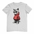 Camiseta com estampa de um gato estiloso usando óculos escuros e um moletom vermelho.