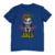 Camiseta com estampa do Coringa, personagem icônico de quadrinhos, sorrindo de forma maníaca com cabelo verde e vermelho.