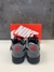 Tenis Air Force Cinza Chumbo na internet