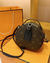 Bolso “Louis Vuitton” Circle