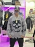 Sudadera con estampado de calavera en internet