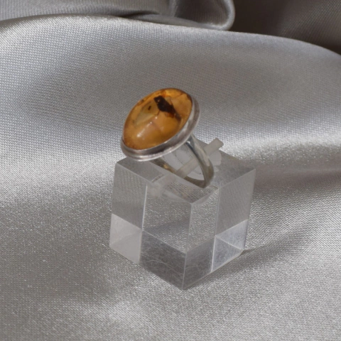 Anillo Ambar