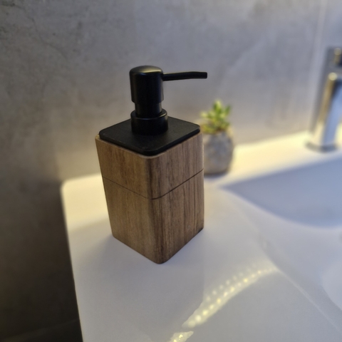 Dispenser Acacia Premium