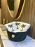 Cesto Organizador Verde Musgo com Toalhas de Lavabo Bordadas – Elegância e Charme para o Seu Banheiro na internet