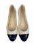 Sapatilha Capodarte Off White com Bico em Verniz Preto - comprar online