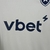 Detalhe Patrocinador Vbet da Camisa Reebok de treino goleiro Botafogo 25/26 – modelo off white