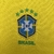 Escudo da CBF bordado na camisa infantil Brasil 25/26