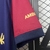 Camisa Barcelona x Travis Scott Home 2025/26 – com logotipo Cactus Jack. Detalhe Manga