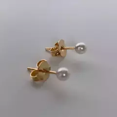 Brinco Pérola Mini 3mm - Banhado a Ouro 18k - comprar online