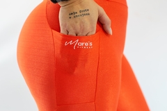 Conjunto Laranja Vibrante na internet