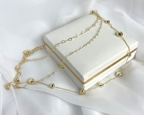 Colar Triplo Dourado de Corações