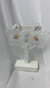 Brinco de flor transparente