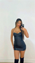 VESTIDO PRETO JUSTO DE COURO na internet