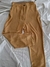 Pantalón MARK mostaza en internet