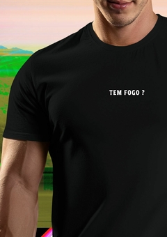 Camiseta Básica - Tem Fogo - comprar online